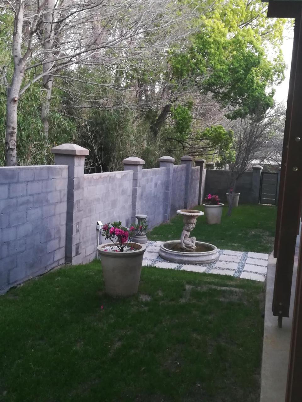 Tranquil House B&B @ 121 Berry St Queenstown Buitenkant foto